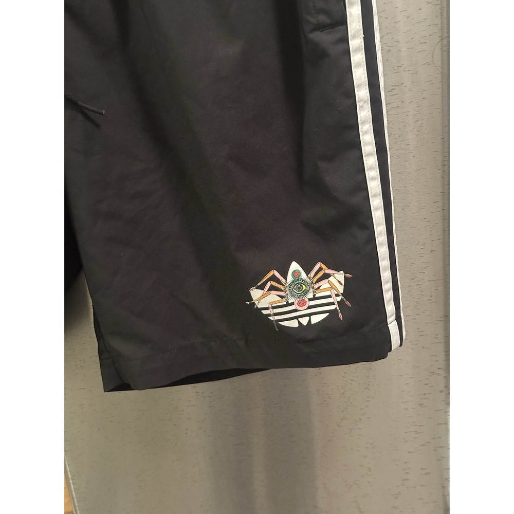 Adidas Limited Edition Short-Rare Embroidered Eye Patch Artist Collab (Tomaami) - Picture 16 of 16